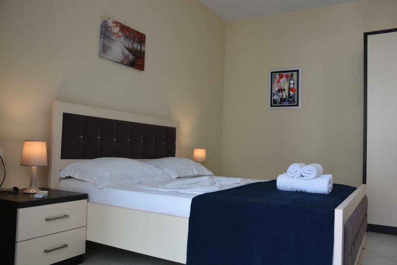 Cava Apartments Sarandë Eksteriør billede